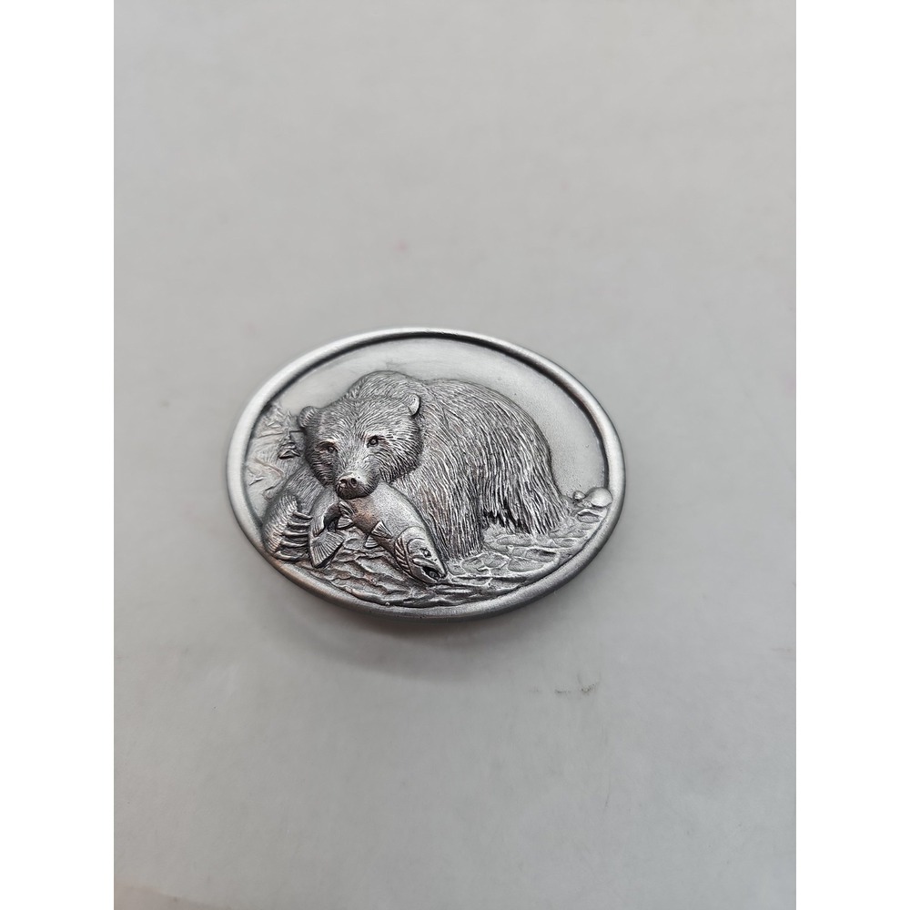 SISKIYOU 1983‎ BEAR With Fish In Mouth  BELT BUCKLE Vintage